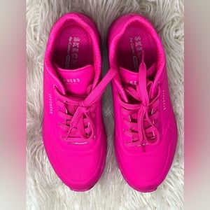 Hot Pink Skechers Night Shades size 7.5